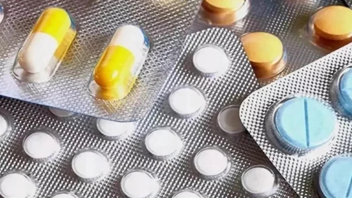 दवा संकट