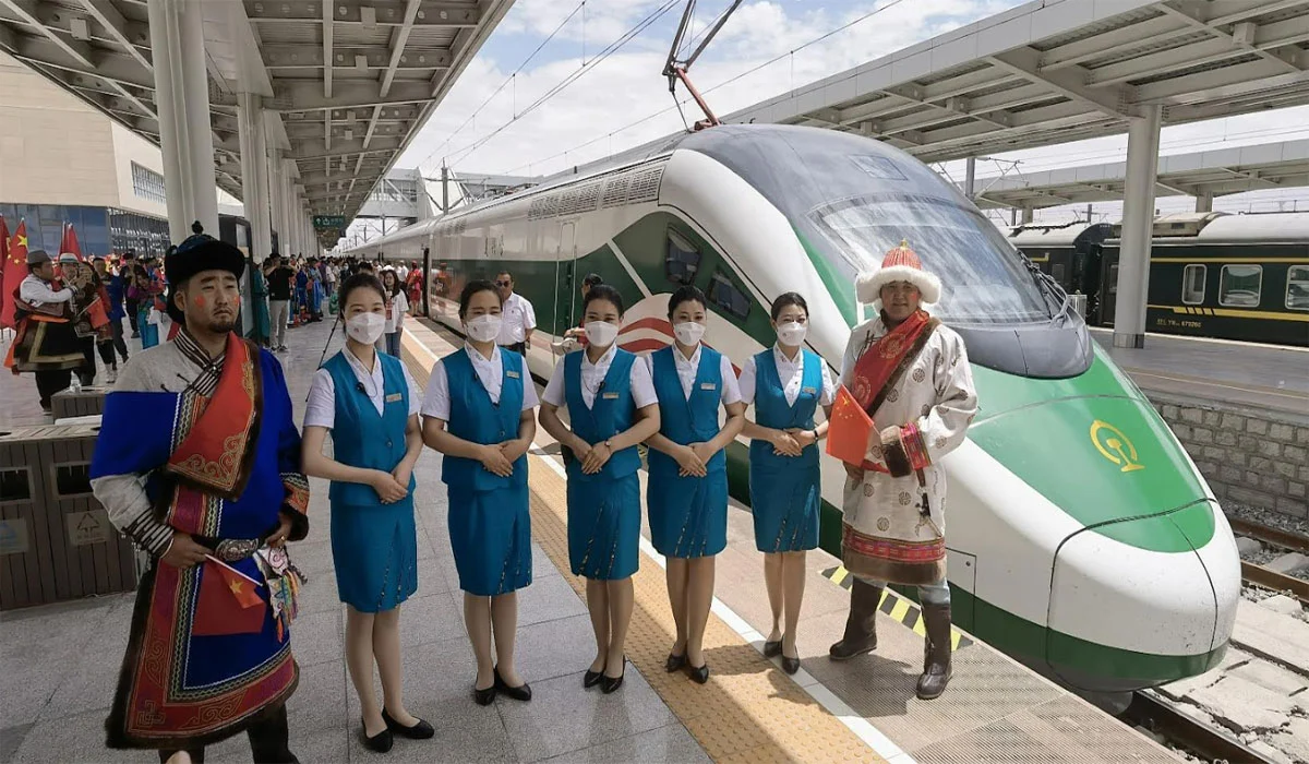 चीन रेलवे नेटवर्क ने बनाया नया रिकॉर्ड, 538 मिलियन यात्रियों से बढ़ी पर्यटन क्रांति