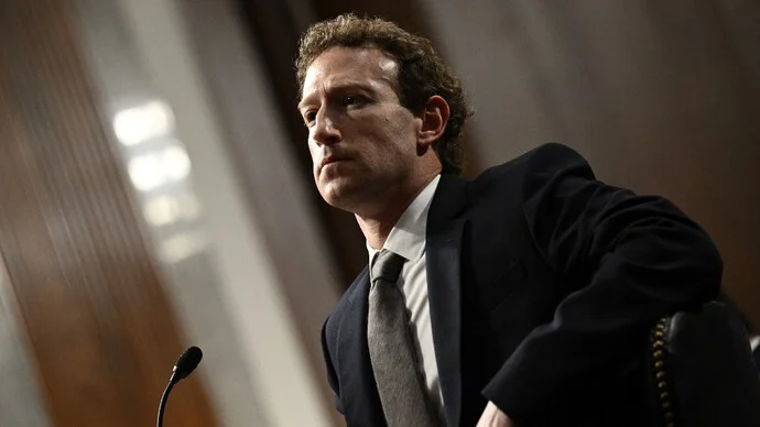 Meta Layoffs: AI निवेश के बीच 15 हजार कर्मचारियों की नौकरी पर संकट