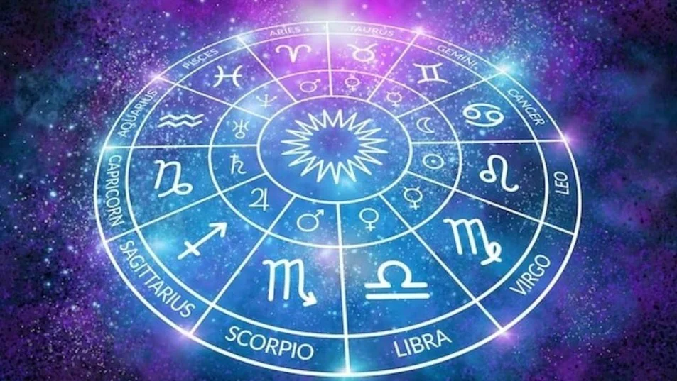 आज का राशिफल 7 मार्च 2026: इन 4 राशियों की चमकेगी किस्मत, मिलेंगे नौकरी और सफलता के मौके