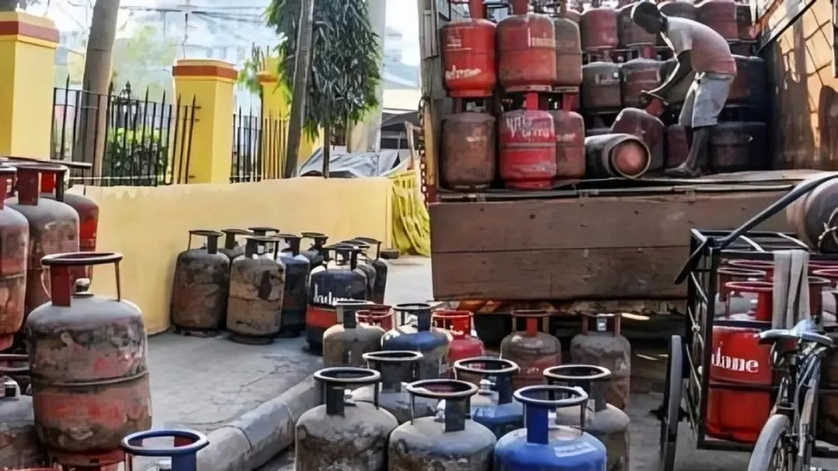 इंदौर कमर्शियल सिलेंडर सप्लाई बंद, होटल-रेस्त्रां और कैटरिंग कारोबार पर मंडराया बड़ा संकट