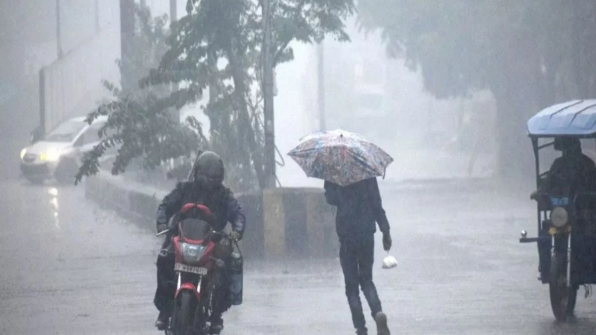 एमपी मौसम येलो अलर्ट 2026: 36 जिलों में आंधी-बारिश का खतरा, 60 किमी रफ्तार से चलेंगी हवाएं और ओले गिरने की चेतावनी