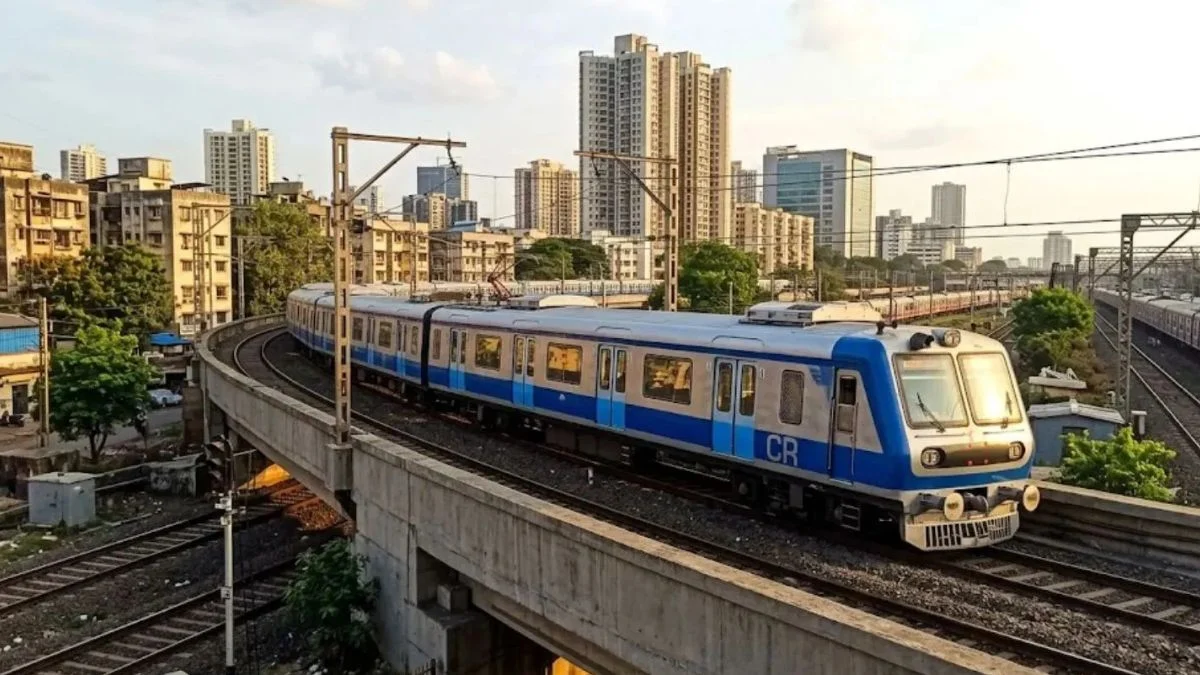 Mumbai AC Local Trains: 29 जून से शुरू होंगी 12 नई एसी लोकल सेवाएं, यात्रियों को मिलेगा आरामदायक सफर