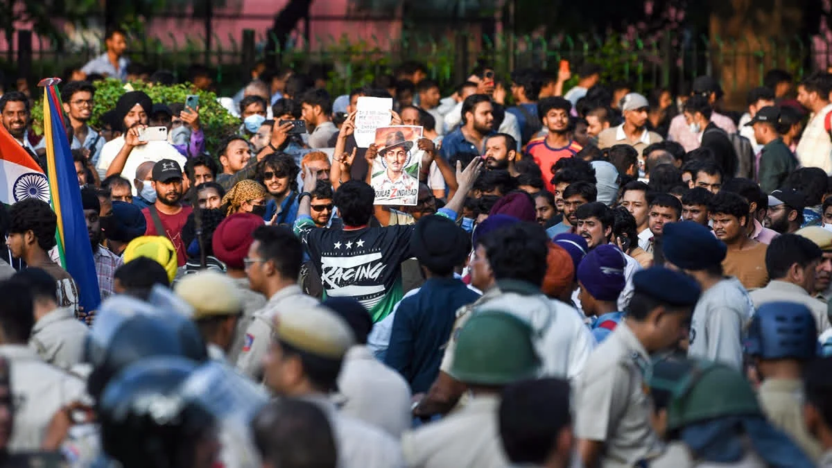 CJP Protest खत्म, जंतर-मंतर से हटे बैरिकेड; दिल्ली मेट्रो पूरी तरह बहाल, सरकार ने किए बड़े ऐलान
