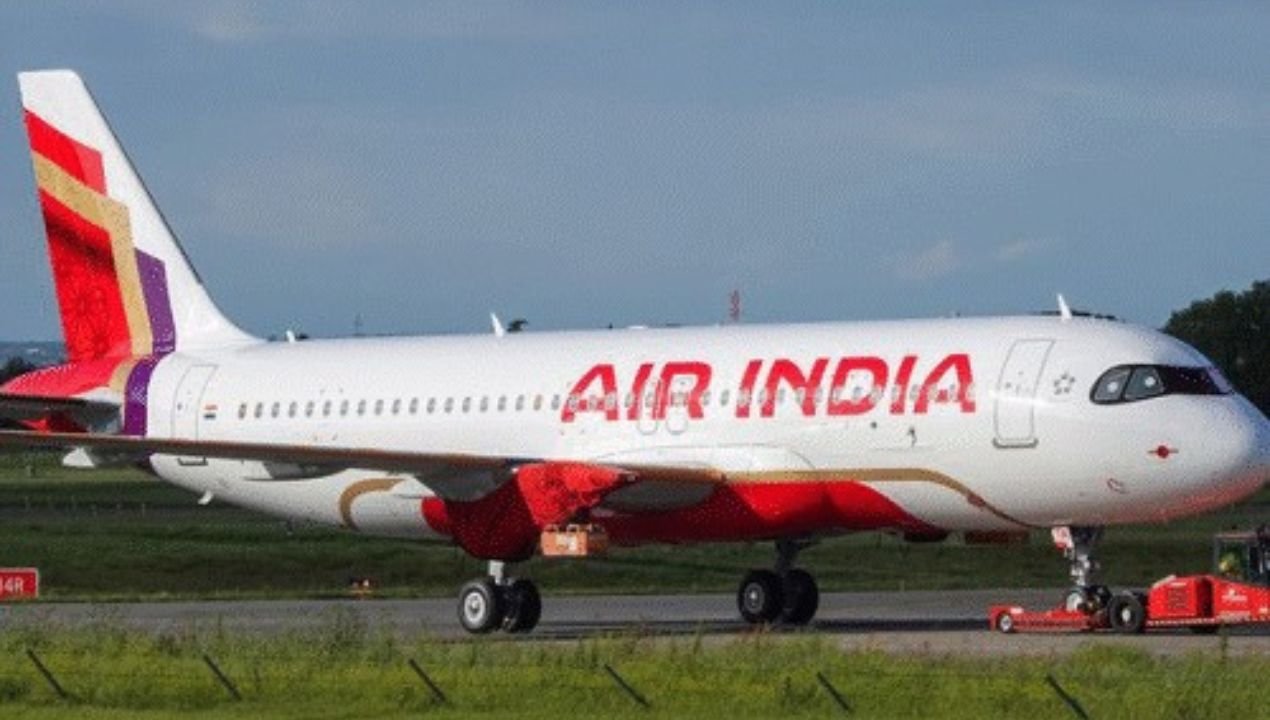 दिल्ली-NCR में तेज बारिश से हवाई यातायात प्रभावित, 15 उड़ानें डायवर्ट और दो दर्जन रद्द