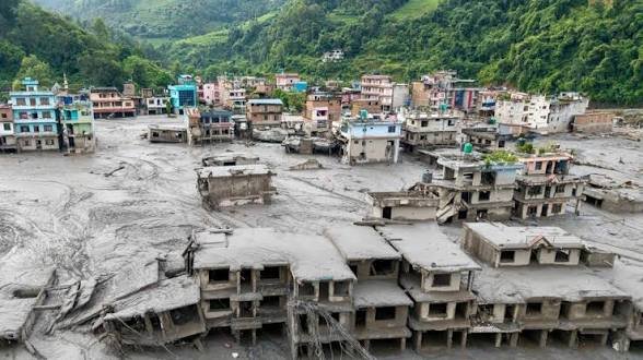 तिब्बत में Isha Foundation के 77 तीर्थयात्रियों से संपर्क नहीं, परिवारों की बढ़ी चिंता