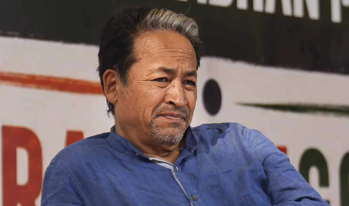 लद्दाख हिंसा की पहली बरसी पर सोनम वांगचुक ने उठाए कई सवाल, न्यायिक रिपोर्ट से मुआवजे तक की चर्चा