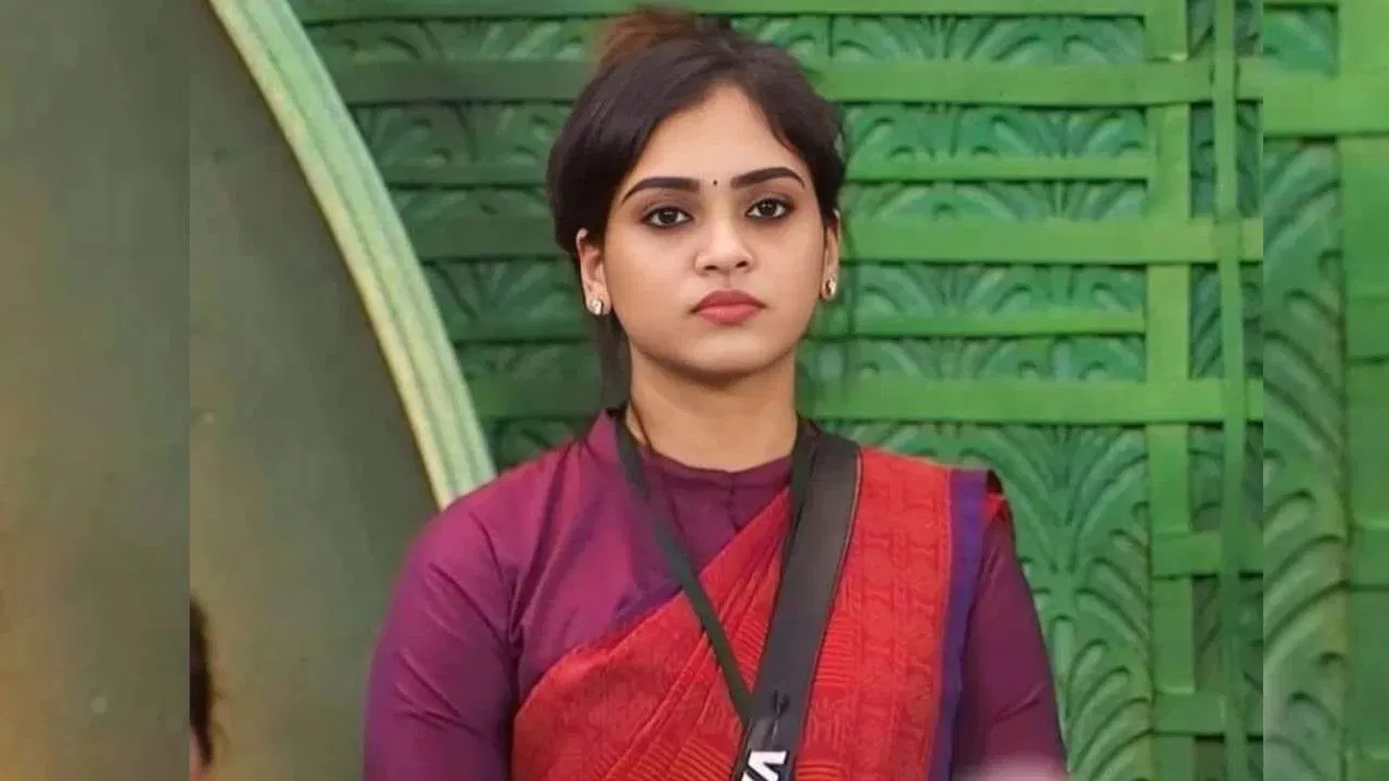 बिग बॉस वर्षिणी गिरफ्तार: शॉर्ट फिल्म के नाम पर युवक से 5 लाख की ठगी और धमकी का सनसनीखेज आरोप